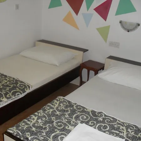 Apartment Desanka Lopar